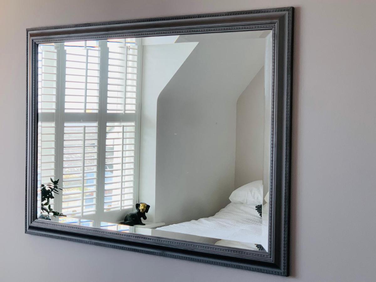 Penthouse Suite, Sea View, Close To Shops, Beach And Train St Leonards-on-Sea Ngoại thất bức ảnh