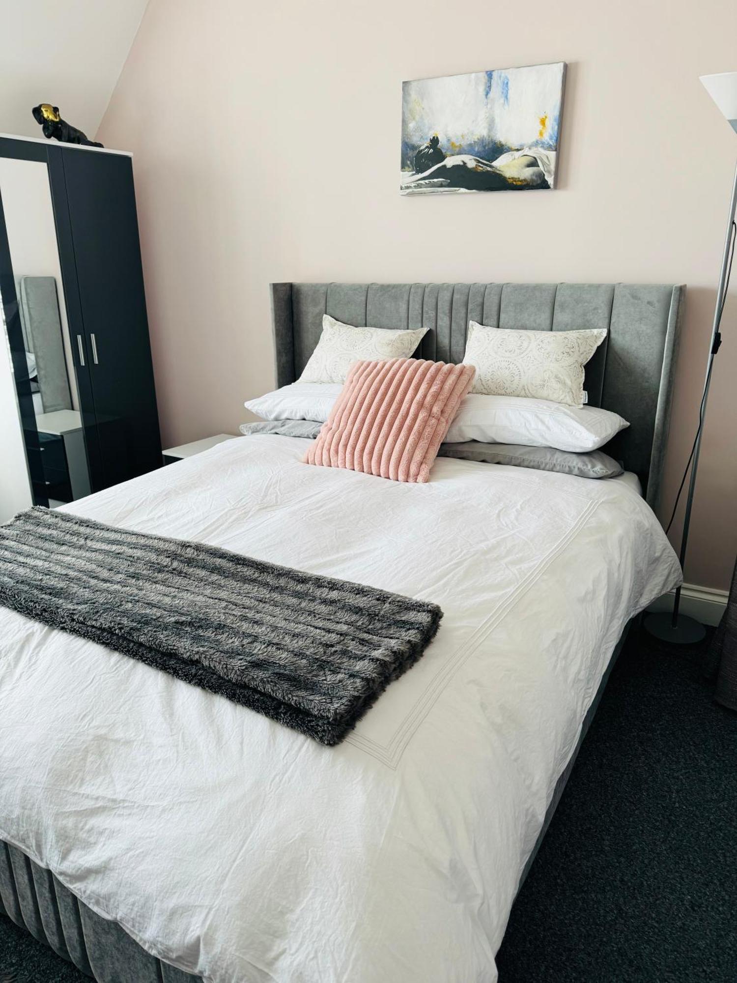 Penthouse Suite, Sea View, Close To Shops, Beach And Train St Leonards-on-Sea Ngoại thất bức ảnh